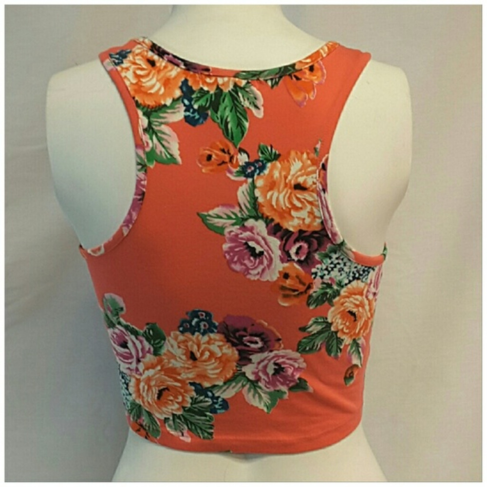 NWT AMBIANCE APPAREL, Crop Top, size Medium - Picture 3 of 8